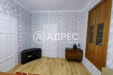Închiriere - Apartament în Center,  Varna