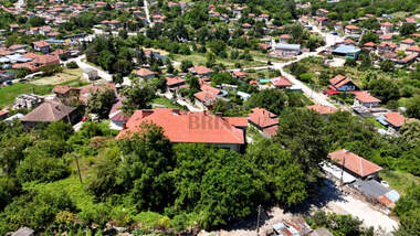 For sale - Entire building in Nikolovo,  Ruse