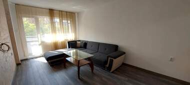Închiriere - Apartament în Țentăr,  Haskovo