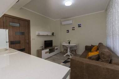 For rent - Apartment in Sarafovo,  Burgas