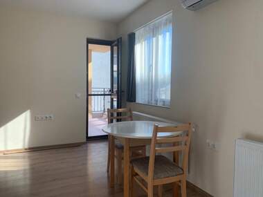 Miete - Wohnung in Rodina 1,  Ruse