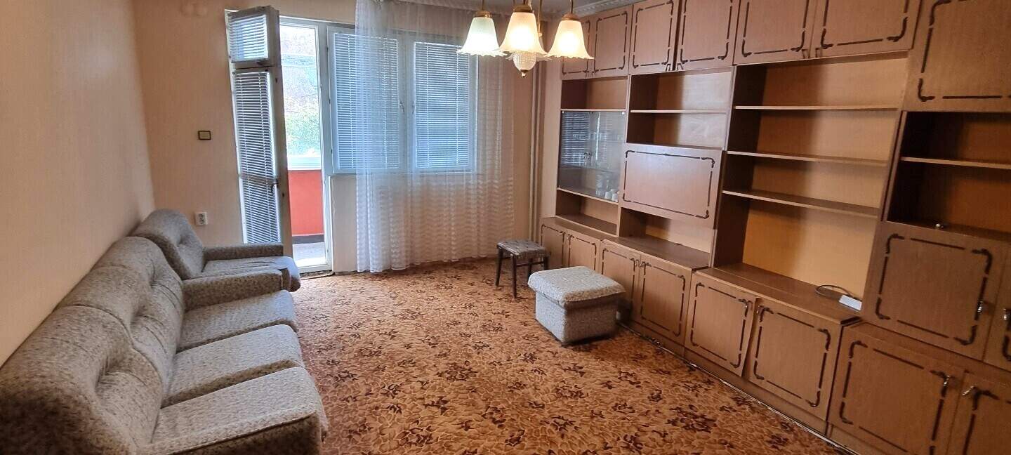 Тристаен Апартамент в Център, Разград – снимка 6