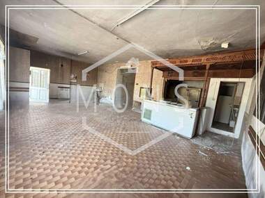 Продажа - Магазин в Камещица,  Габрово