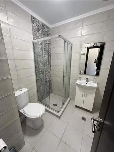 Miete - Wohnung in Mladejki halm,  Plowdiw