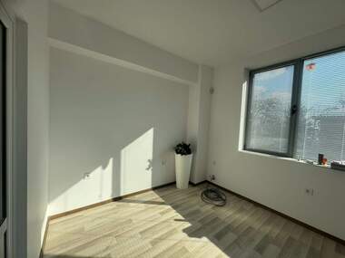 Satış - Endustriyel tesisler/Depo yeri/Depo/Fitnes olarak Karlovo,  Plovdiv