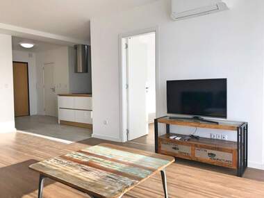 Închiriere - Apartament în Țentăr,  Burgas