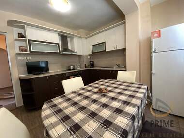 Miete - Wohnung in Lazur,  Burgas