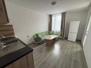 Închiriere - Apartament în Zona B-18,  Sofia