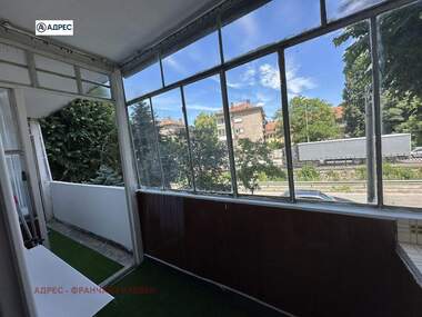 Închiriere - Apartament în Ideal City Center,  Pleven