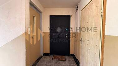 Vânzare - Apartament în Țveten kvartal,  Varna