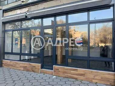 Ενοίκιο - Κατάστημα σε Център,  Пловдив