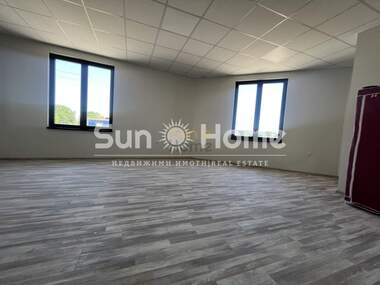 Închiriere - Birou în Svilengrad,  Haskovo