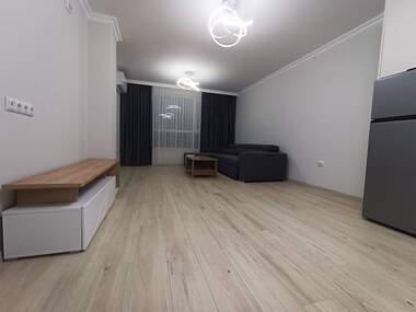 Închiriere - Apartament în Slaveîkov,  Burgas