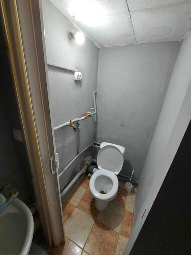 Verkauf - Laden in Kooperatiwen  pazar,  Targowishte