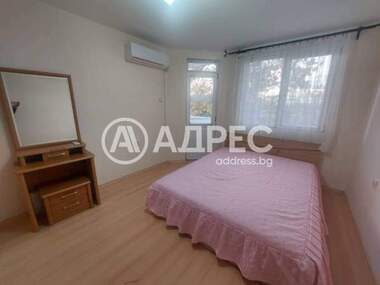 Miete - Wohnung in Wazrajdane,  Burgas