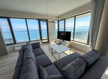 Miete - Wohnung in Lazur,  Burgas