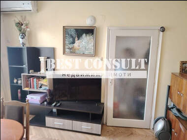 Închiriere - Apartament în Zdraveț,  Ruse