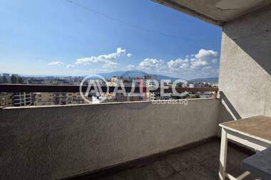 For sale - Apartment in Nadejda 4,  Sofia