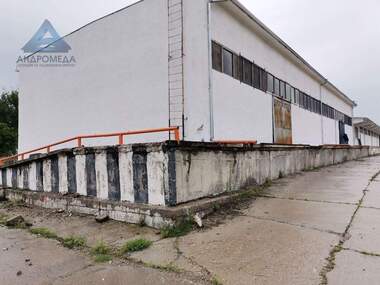 Kira - Endustriyel tesisler olarak Industrialna zona - Zapad,  Pleven