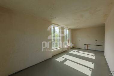 Verkauf - Wohnung in Banischora,  Sovia