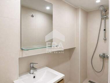 Închiriere - Apartament în Zona B-18,  Sofia