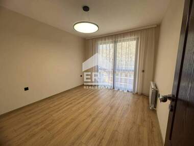 Verkauf - Wohnung in Mladejki halm,  Plowdiw