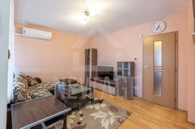 Vânzare - Apartament în Pogrebi,  Varna