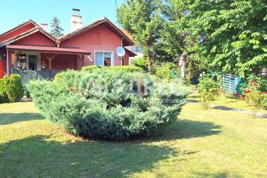 For sale - House in Petarch,  Sofia Oblast