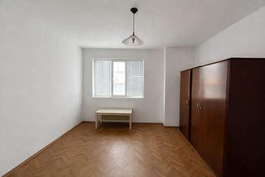 For sale - Apartment in Center,  Shumen