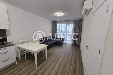 Vânzare - Apartament în Izgrev,  Varna