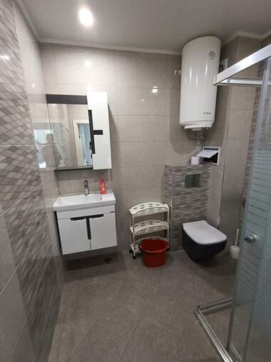 Închiriere - Apartament în Izgrev,  Burgas