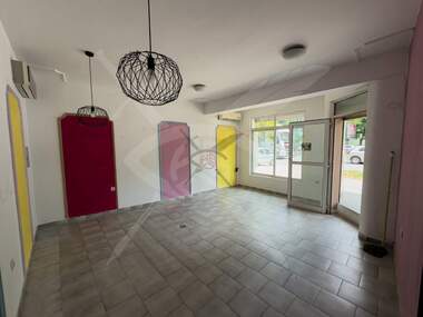 For sale - Store/Office/Storage/Beauty saloon/Venue/Dental office in Kamenica 1,  Plovdiv