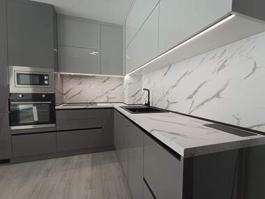 Închiriere - Apartament în Slaveîkov,  Burgas
