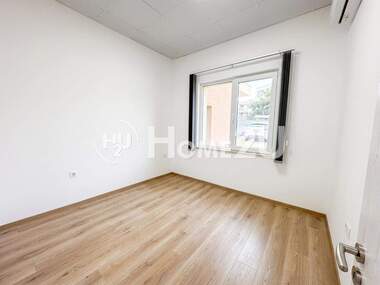 Verkauf - Wohnung in Mladost 1,  Warna