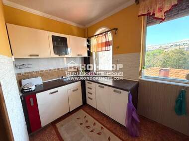 Продажба - Апартамент в Кършияка,  Пловдив