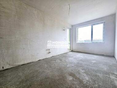 Vânzare - Apartament în Ostromila,  Plovdiv