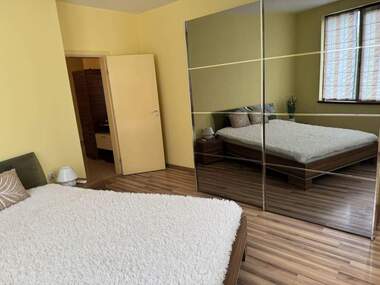Închiriere - Apartament în Kamenița 2,  Plovdiv