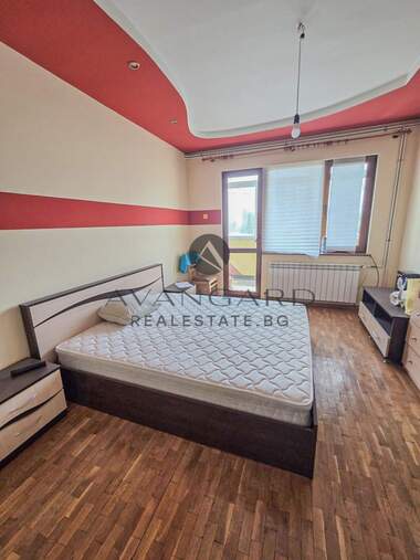 Продажба - Етаж от къща в Изгрев,  Пловдив