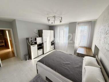 Vânzare - Apartament în Zornița,  Burgas