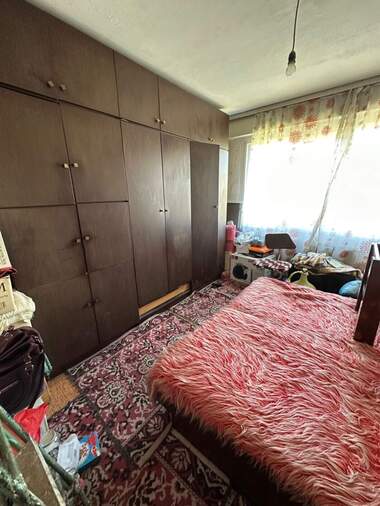 Vânzare - Apartament în Rodina 2,  Ruse