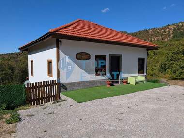 For sale - House in Triavna,  Gabrovo