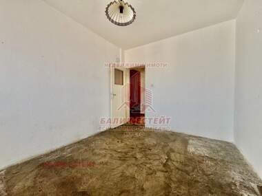 For sale - Apartment in Center,  Dobrich
