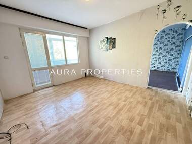 For sale - Apartment in Orel,  Razgrad