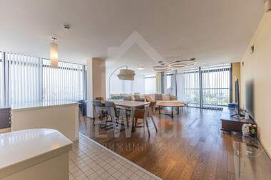 Vânzare - Apartament în Center,  Varna