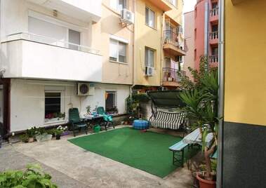 Închiriere - Apartament în Lazur,  Burgas