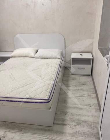 Închiriere - Casă în Kolhozen pazar,  Varna