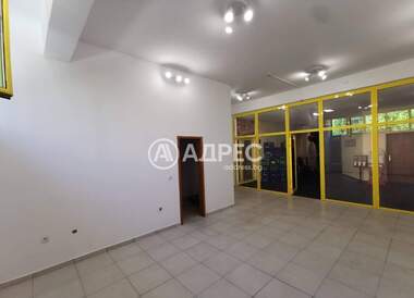 Verkauf - Laden/Büro/Schönheitssalon/Zahnarztbüro in Buzludja,  Weliko Tarnowo