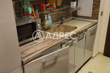 Închiriere - Apartament în Belite brezi,  Sofia