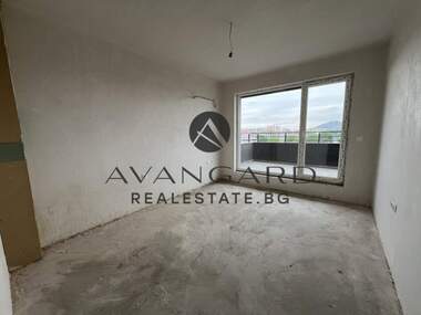 Продажба - Апартамент в Остромила,  Пловдив