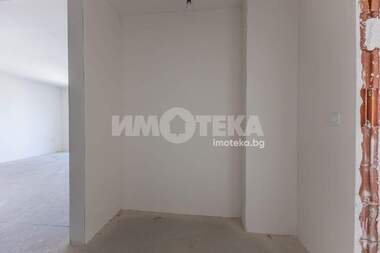 For sale - Apartment in Vazrajdane 2,  Varna